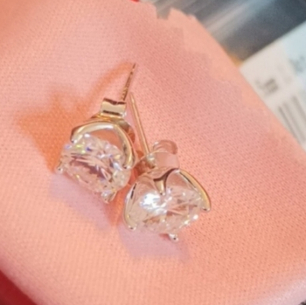 Certified 2ct t.w Moissanite Diamond Earrings